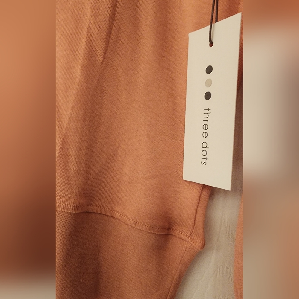 Three Dots Long Sleeve Scoopneck Top in orange Size SM - Picture 7 of 9